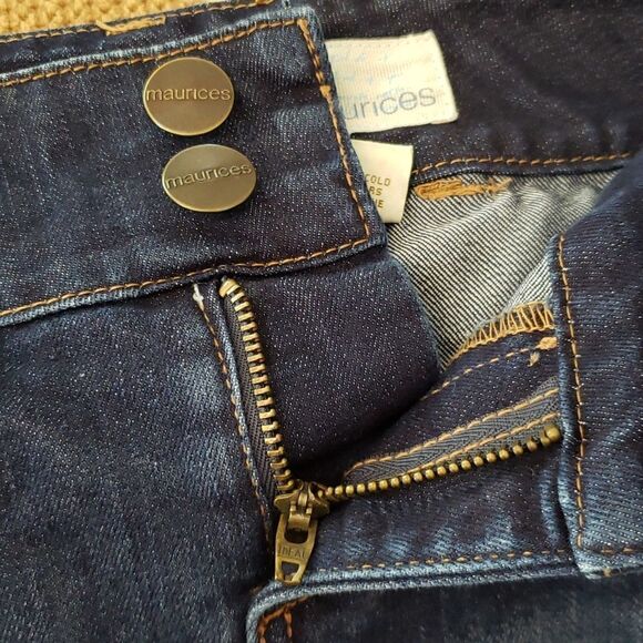 EUC Maurices Dark Blue Distressed Denim Skirt Sz 3/4 - Picture 8 of 8